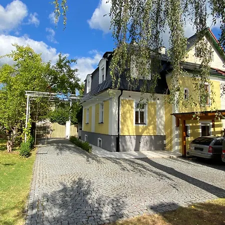 Apartament +authentic+